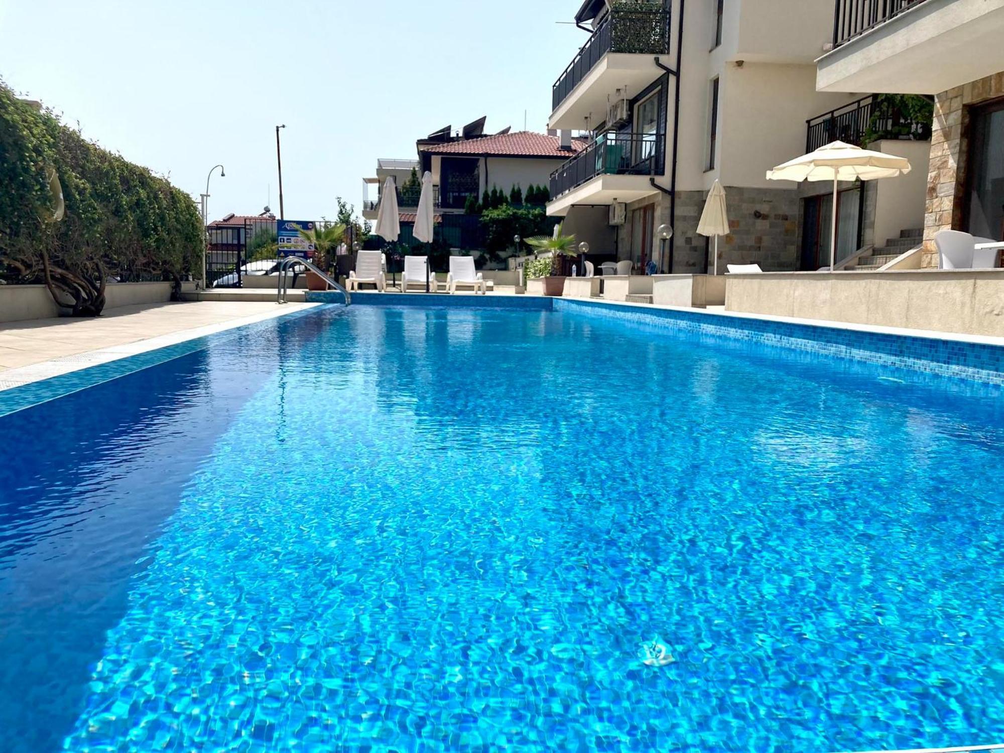 Apartments In Villas Apolon Sozopol Bagian luar foto